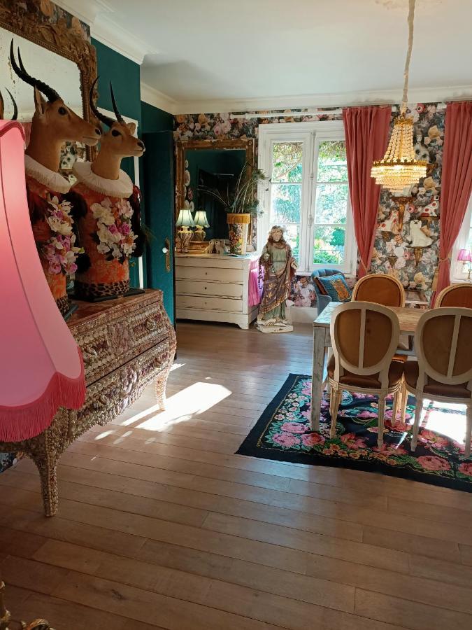 香水紫罗兰住宿加早餐旅馆 Fourneville 外观 照片